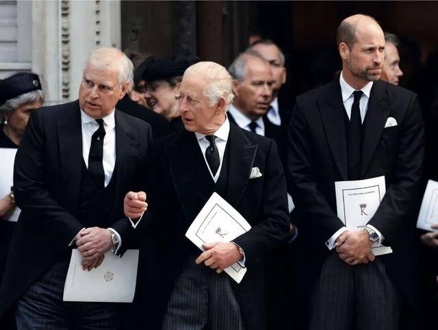 一次次性丑闻中<strong></p>
<p>光大证券股票</strong>，风流的王子“失宠”了