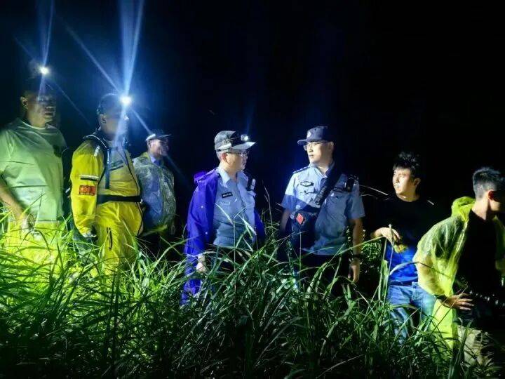 禁止任何形式穿越<strong></p>
<p>国际医学股票</strong>！杭州一地发布最严禁令