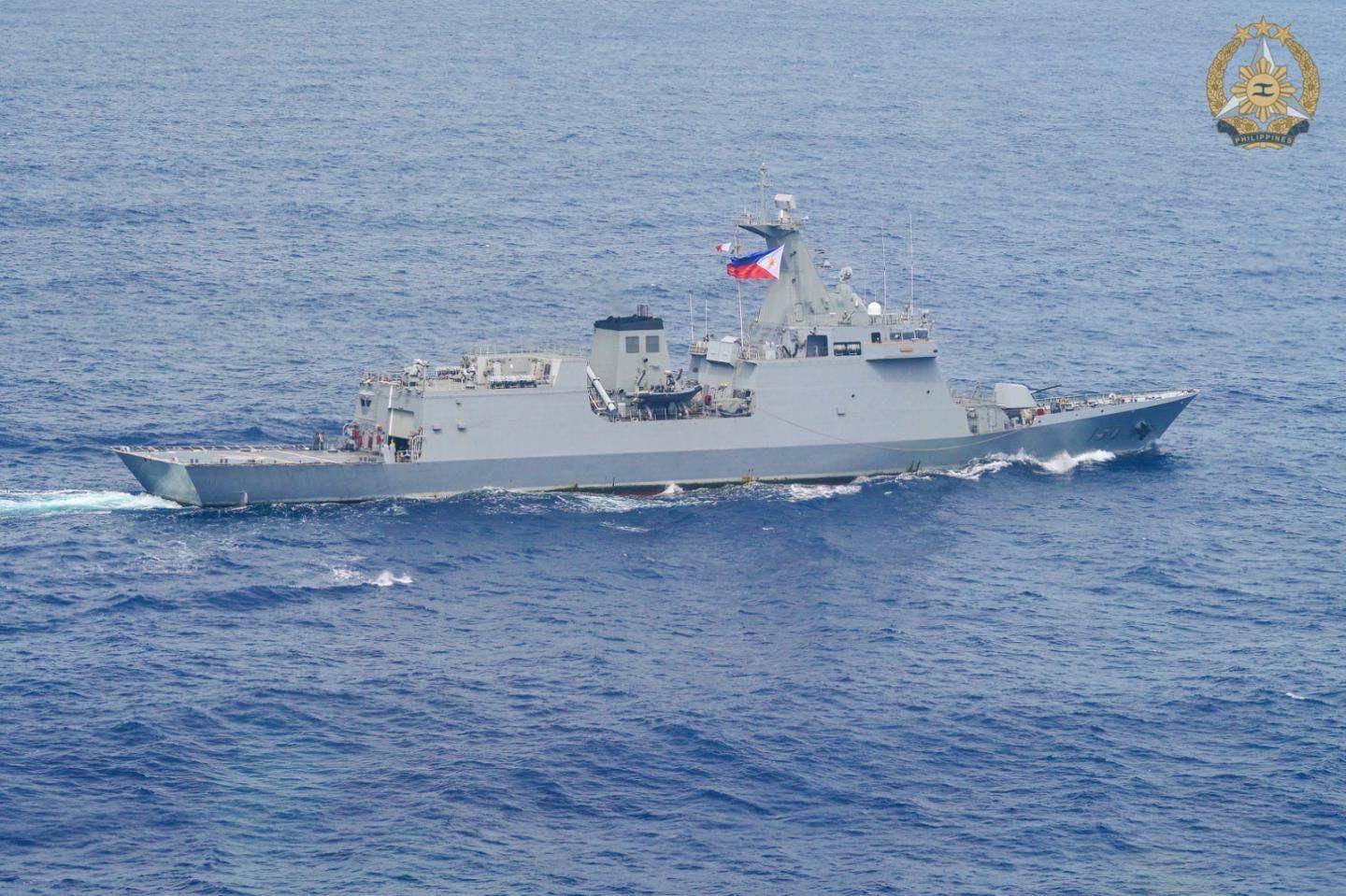 美军再度遭遇耻辱时刻：中国海军6艘战舰包围<strong></p>
<p>江南高纤股票</strong>，815舰插入南海演习