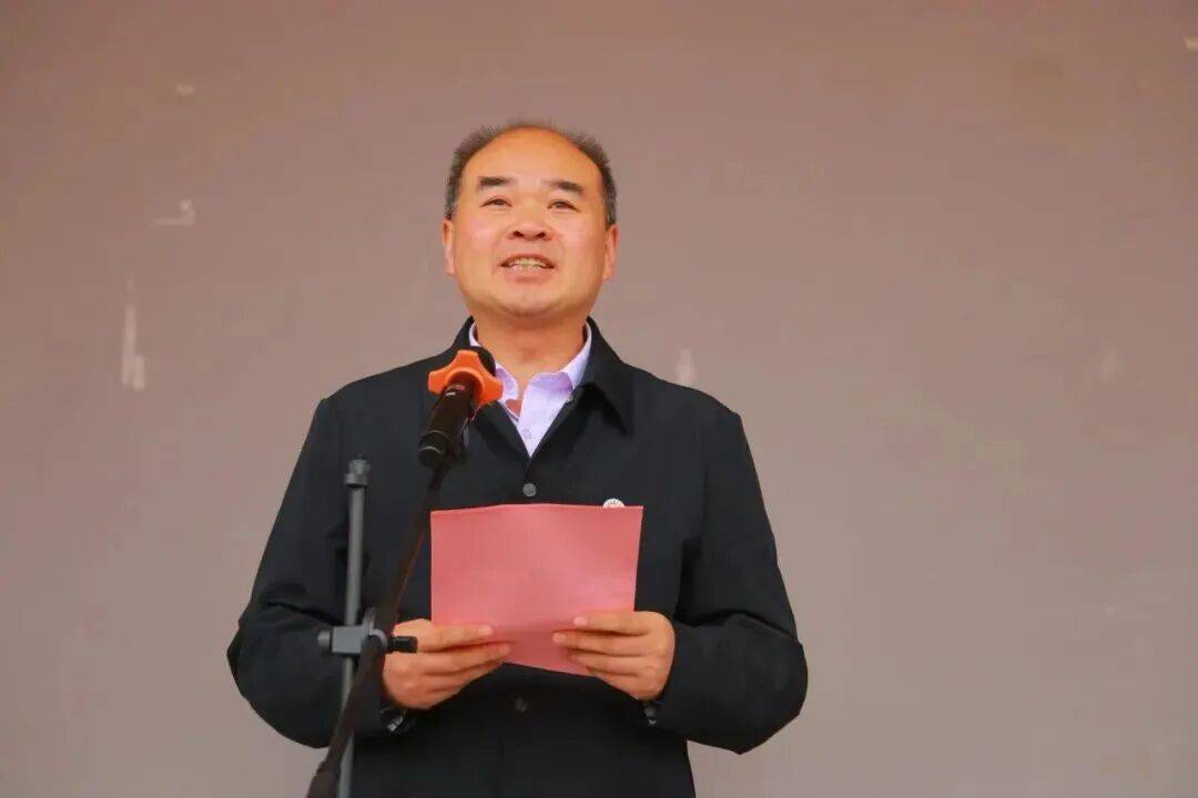 苟如虎<strong></p>
<p>江南高纤股票</strong>，从甘肃履新上海