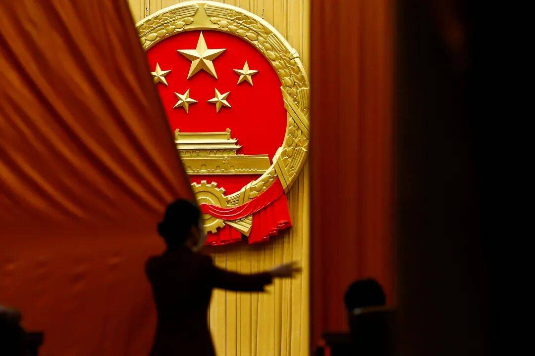 这种局面不能再延续下去了<strong></p>
<p>江南高纤股票</strong>，否则中国很危险