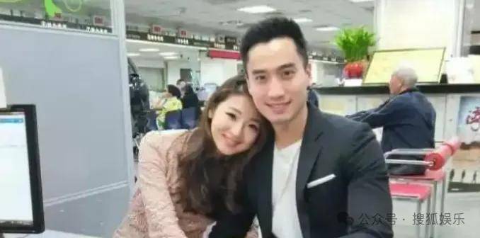 第三段婚姻亮红灯<strong></p>
<p>通化金马股票</strong>？他不会又要离婚了吧......