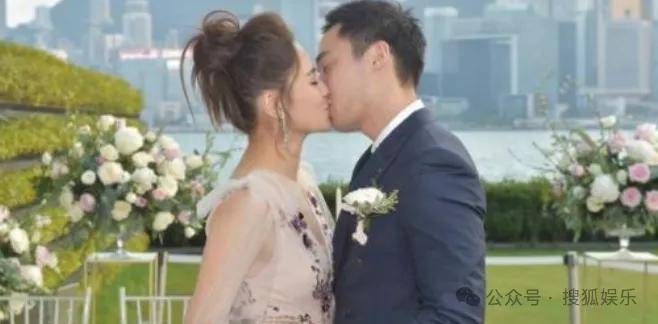 第三段婚姻亮红灯<strong></p>
<p>通化金马股票</strong>？他不会又要离婚了吧......