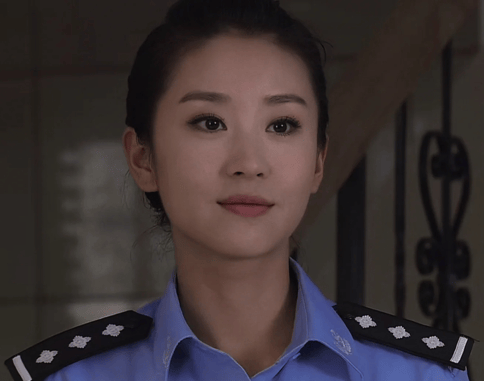 考古|苗圃被称内娱无代餐!巅峰期隐退嫁大19岁富商<strong></p>
<p>通化金马股票</strong>,如今儿女双全成人生赢家