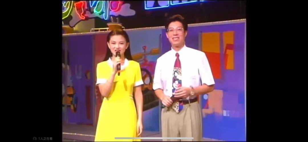 李湘气得翻出了瘦瘦的照片……她年轻时确实是仙女啊<strong></p>
<p>通化金马股票</strong>！