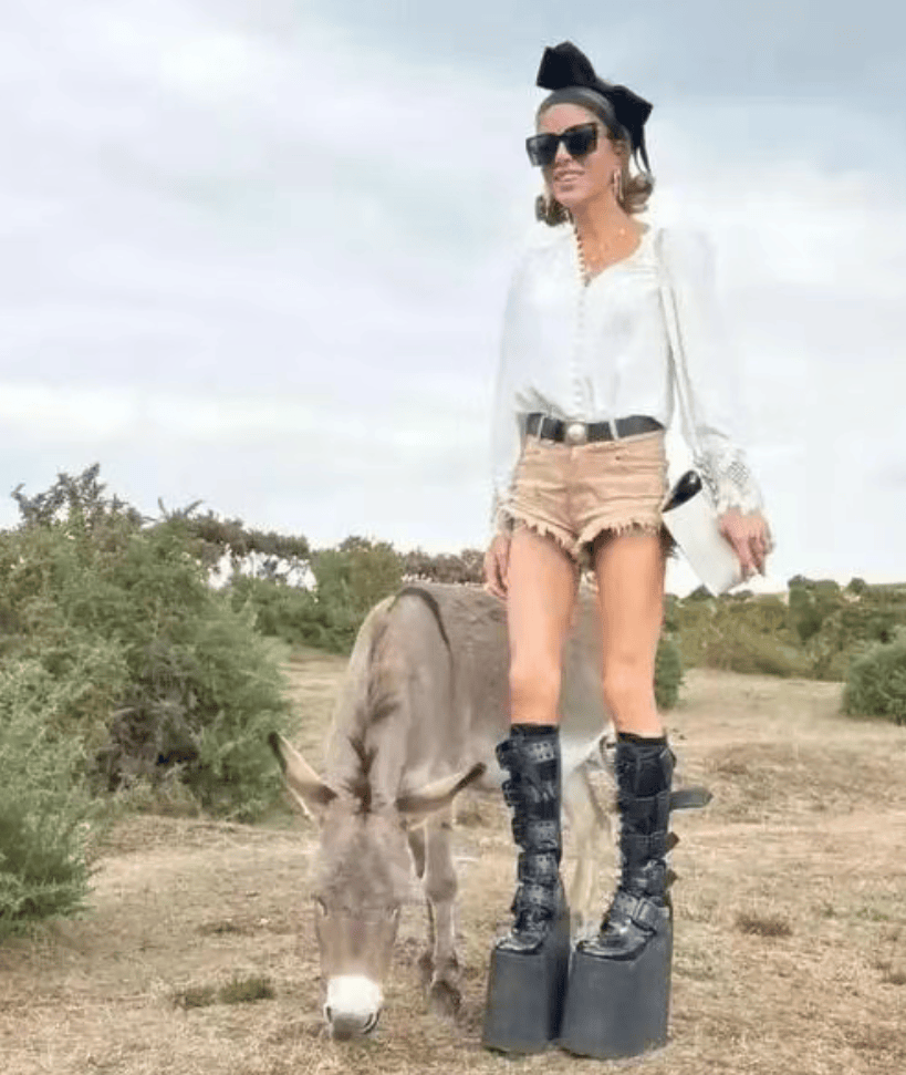 最美吸血鬼如今瘦成骷髅<strong></p>
<p>燕京啤酒股票</strong>？《珍珠港》女主究竟怎么了？