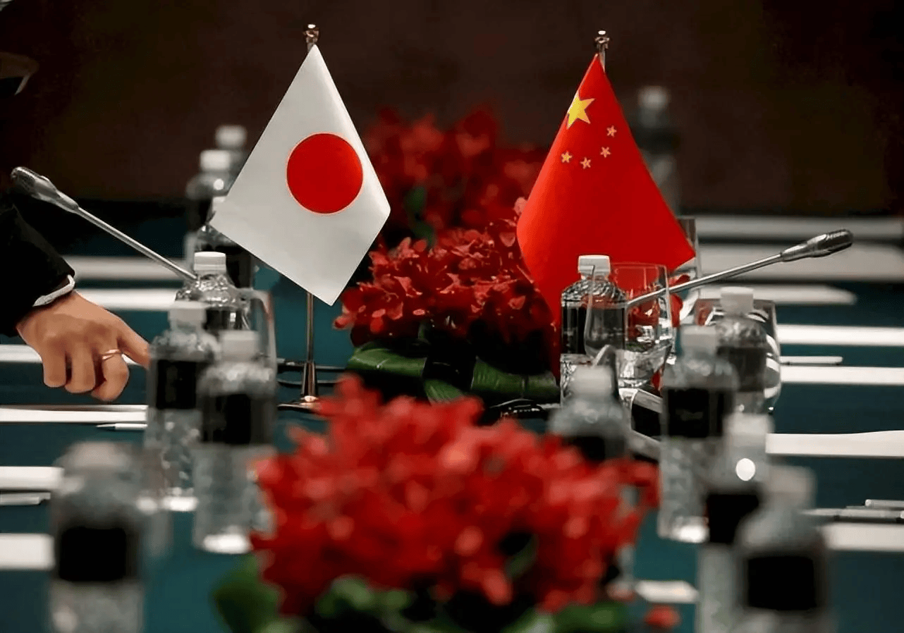 全面反华？高市早苗连开2枪<strong></p>
<p>美邦服饰股票</strong>，为出兵台海铺路，解放军舰机已出动