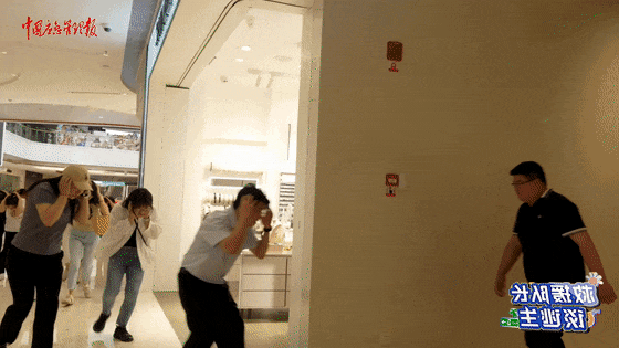 致16死39伤！遇难者全部集中在5层<strong></p>
<p>美邦服饰股票</strong>，火灾细节披露→