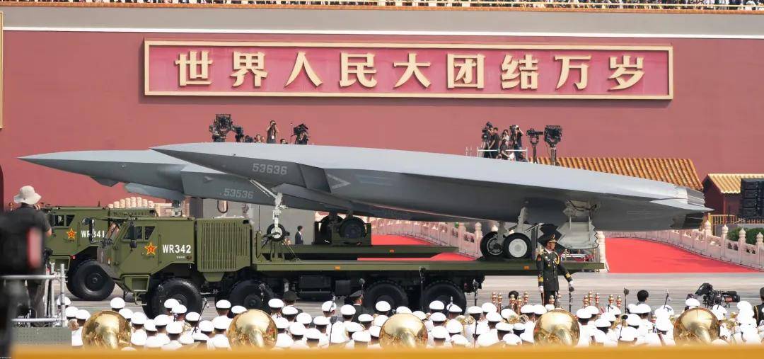 代号“玄龙”！攻击-11官宣服役<strong></p>
<p>沃森生物股票</strong>，与歼-20、歼-16编队飞行