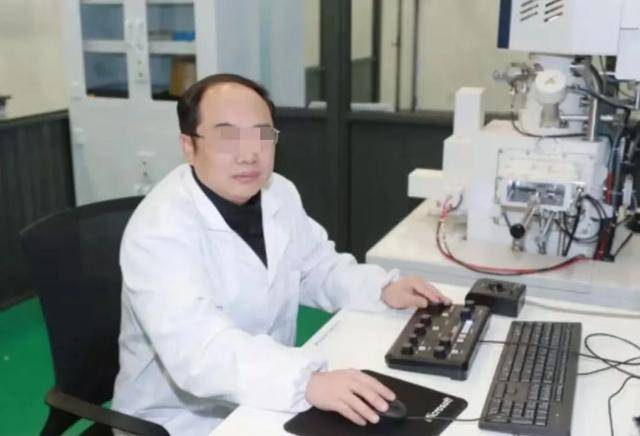 大骗子成了首席科学家<strong></p>
<p>大洋电机股票</strong>，起底郭某