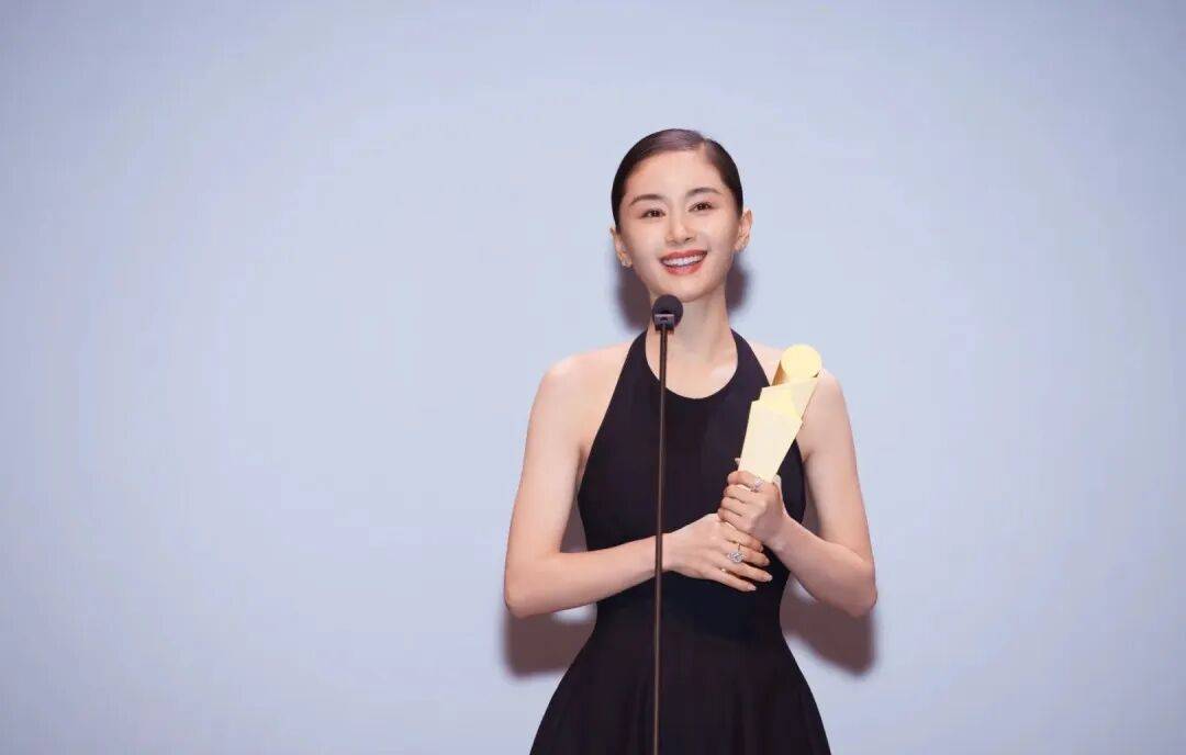 王子文：孩子是最重要的<strong></p>
<p>大洋电机股票</strong>，我演不出一模一样的曲筱绡