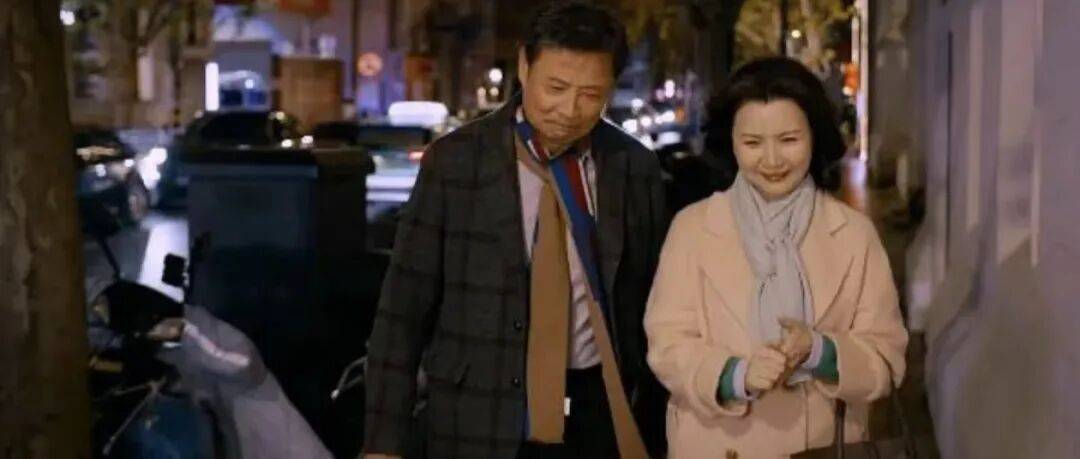 第一批丁克老后<strong></p>
<p>丰乐种业股票</strong>，“伴侣能陪一程，但最后都要靠自己”