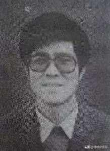 无间道?山西警察中队长抢运钞车<strong></p>
<p>立讯精密股票</strong>,被同事百发子弹乱枪击毙