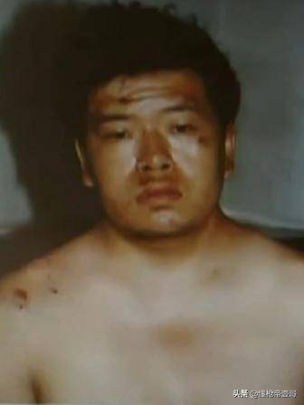 无间道?山西警察中队长抢运钞车<strong></p>
<p>立讯精密股票</strong>,被同事百发子弹乱枪击毙