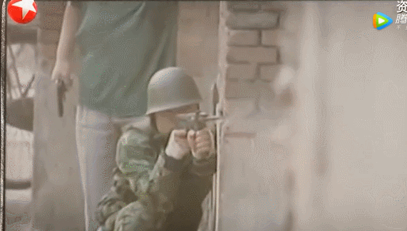 无间道?山西警察中队长抢运钞车<strong></p>
<p>立讯精密股票</strong>,被同事百发子弹乱枪击毙