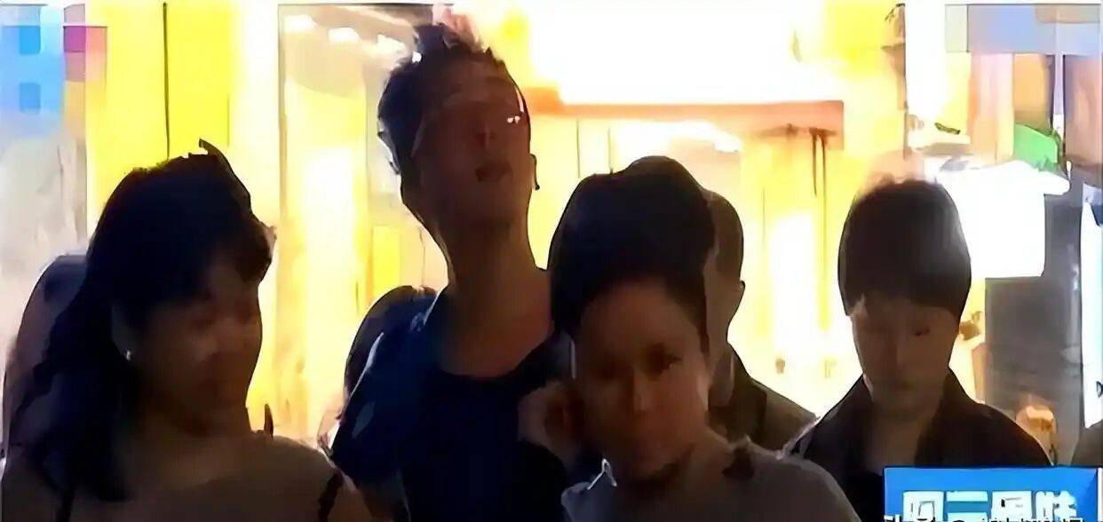 考古|港圈富二代曝被百名女星投怀送抱？交往3个女友雨露均沾<strong></p>
<p>启明星辰股票</strong>，他是现代韦小宝