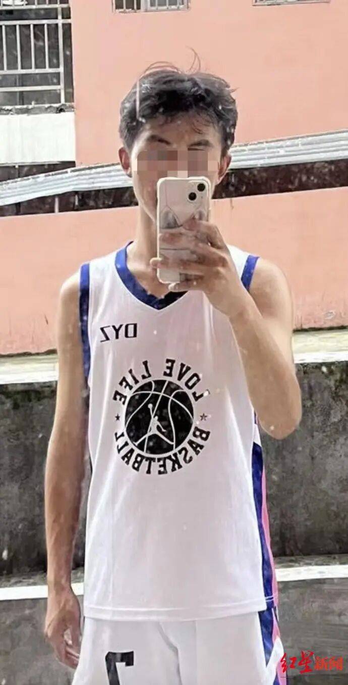 21岁小伙入职3个半月在宿舍猝死<strong></p>
<p>启明星辰股票</strong>，未获工伤认定，家属质疑过劳死