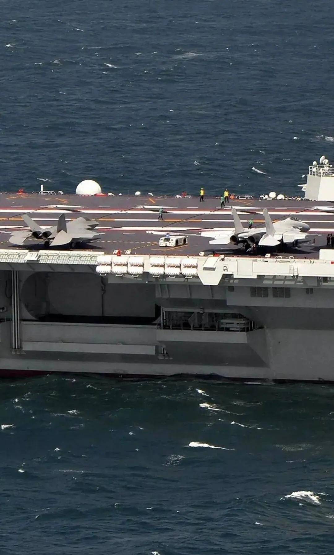 “福建”舰惊现神秘设备：堂堂航空母舰<strong></p>
<p>启明星辰股票</strong>，安装鱼雷发射管想干啥？