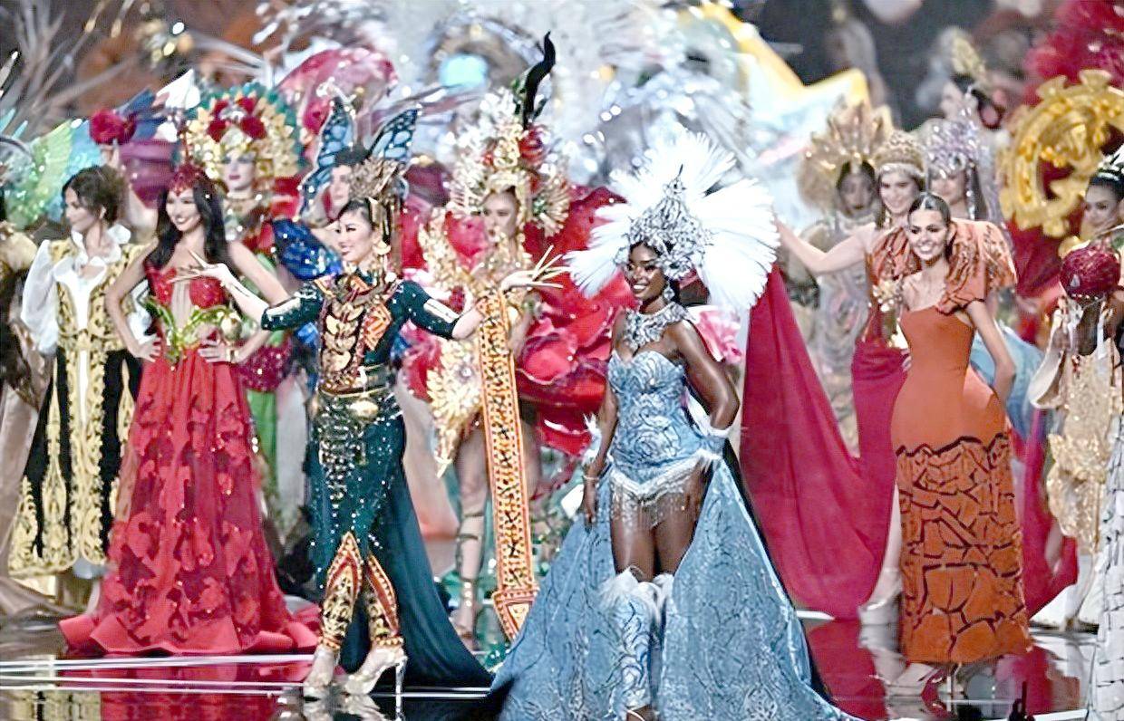 环球小姐决赛成“动物开会”<strong></p>
<p>启明星辰股票</strong>？冠军被羞辱又深陷暗箱丑闻