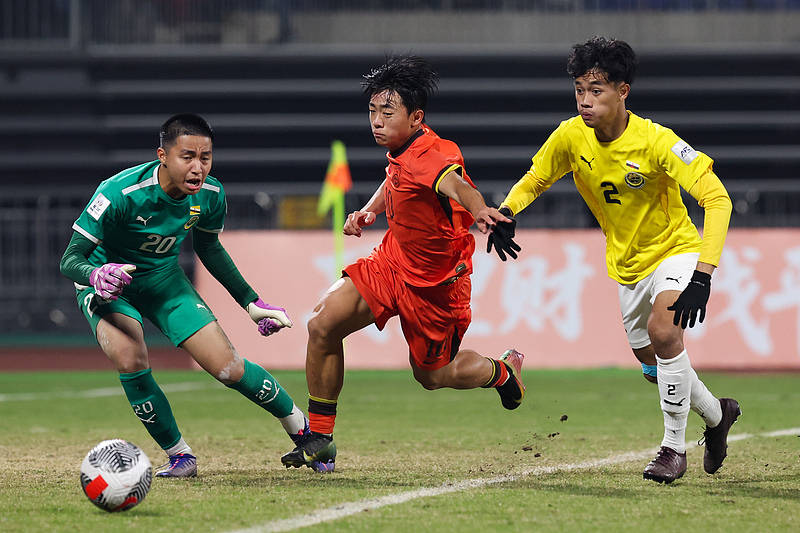 U16国足让中国球迷继续“过年”<strong></p>
<p>科泰电源股票</strong>，对手再弱，连续踢出两位数比分也非易事