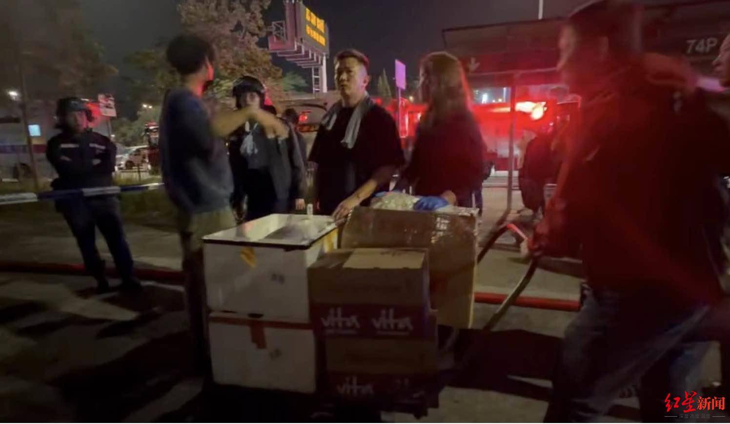 红星新闻实探香港宏福苑大火现场：警员称第一次遇到这么大火<strong></p>
<p>科泰电源股票</strong>，餐厅老板自发为救援人员送餐