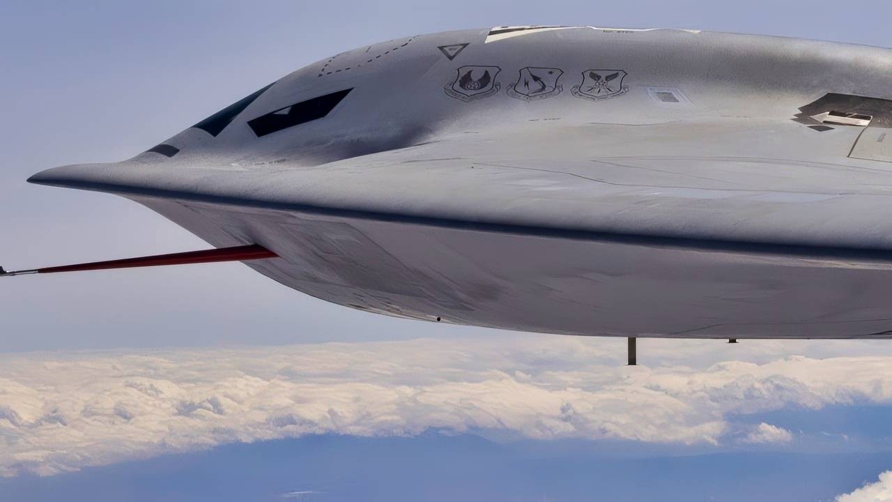 美媒：想让B-21深入中俄腹地<strong></p>
<p>中信建投股票</strong>，自由出入肆意轰炸，100架远远不够