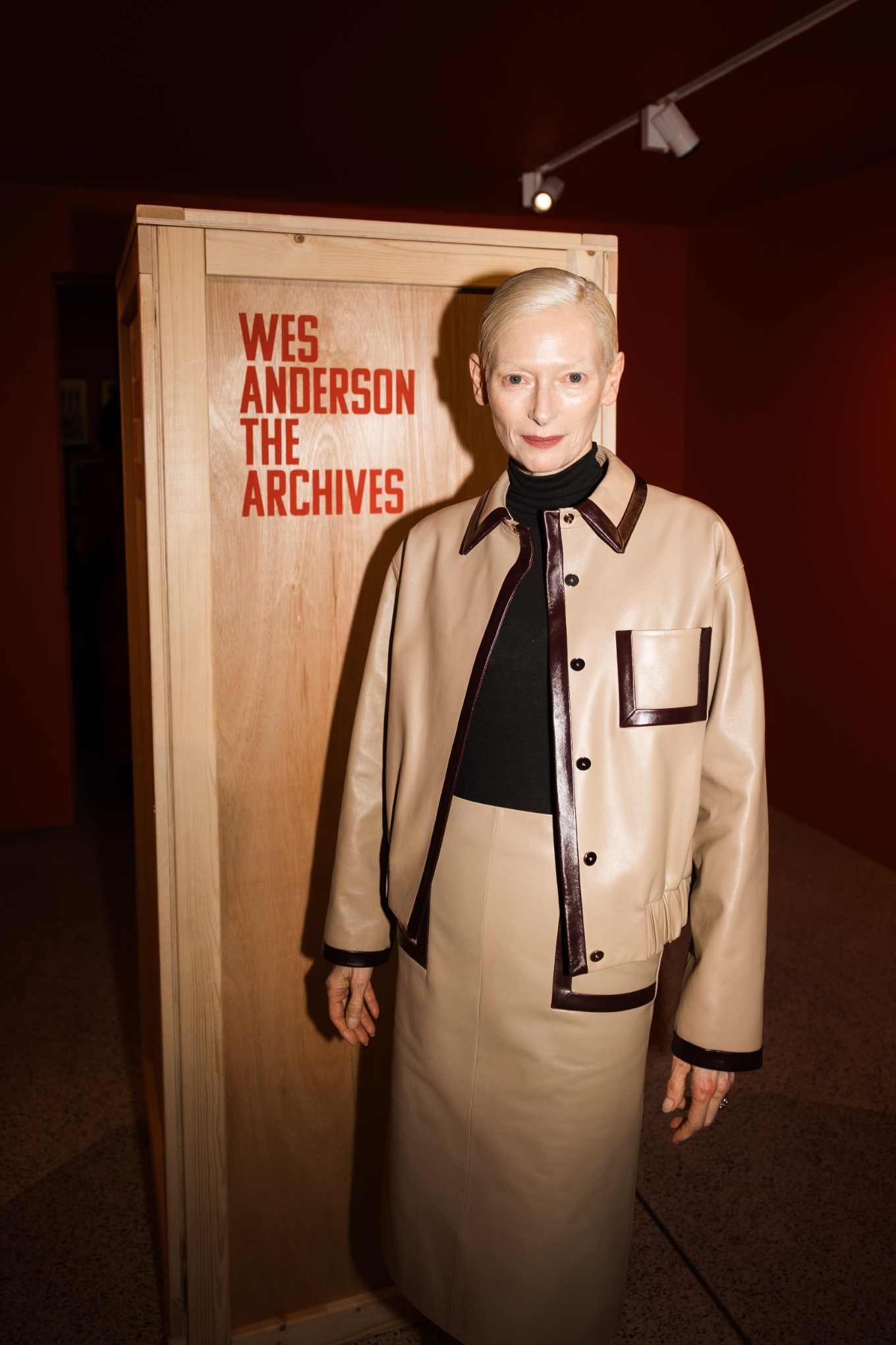 王楚然一席蓝色复古裙惊艳成都<strong></p>
<p>中信建投股票</strong>，欧阳娜娜一身LV看展愈加熟女风！