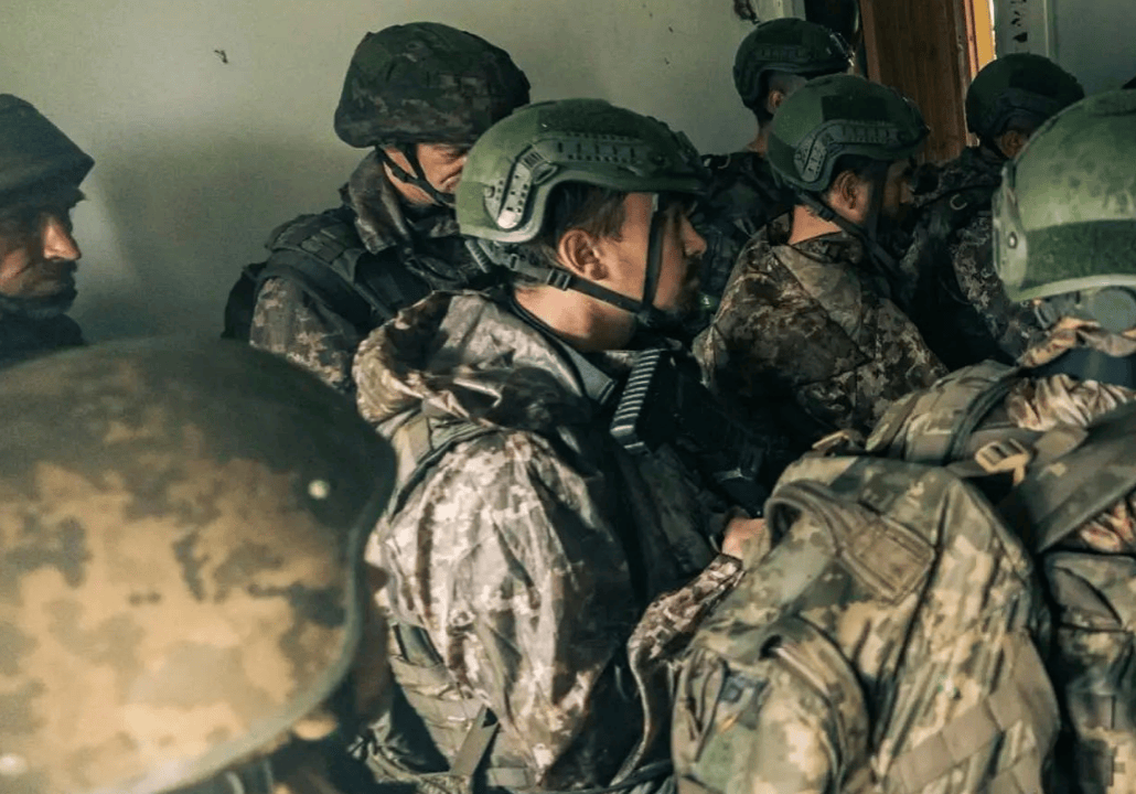 乌克兰败局已定？前线已经大崩溃<strong></p>
<p>中信建投股票</strong>，乌军精锐爆料：新兵练两天就上战场！