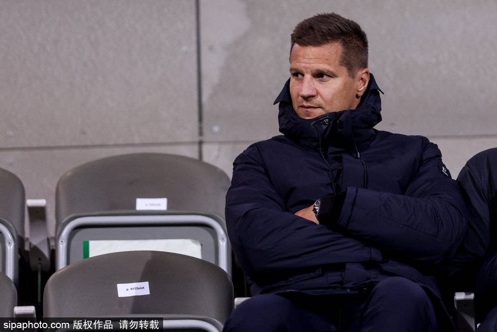 马加特重返山东泰山？杨晨采访引发球迷热议<strong></p>
<p>兆易创新股票</strong>，72岁老帅能否再创辉煌？