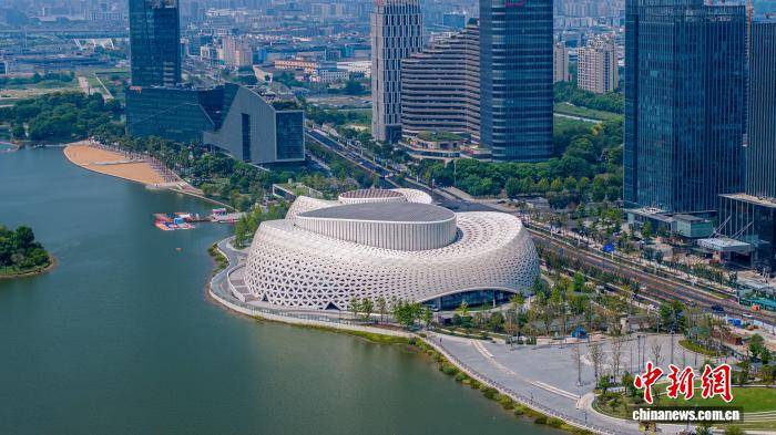 年均引进3万大学生<strong></p>
<p>长信科技股票</strong>，浙江最年轻城区靠什么？