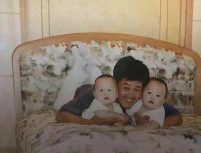 考古 | 赵本山妻子罕见公开现身<strong></p>
<p>长信科技股票</strong>，气质优雅五官美艳，俩人爱情太感人！