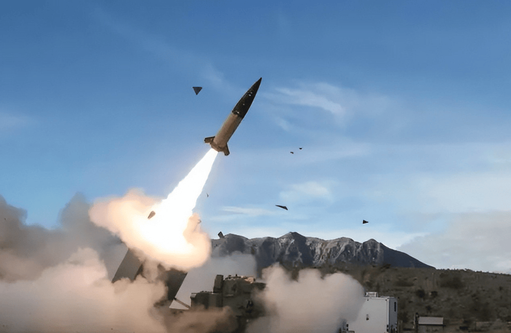 乌克兰得偿所愿<strong></p>
<p>高德红外股票</strong>！俄军第76空降师炸了一整夜：集团冲锋却落入圈套