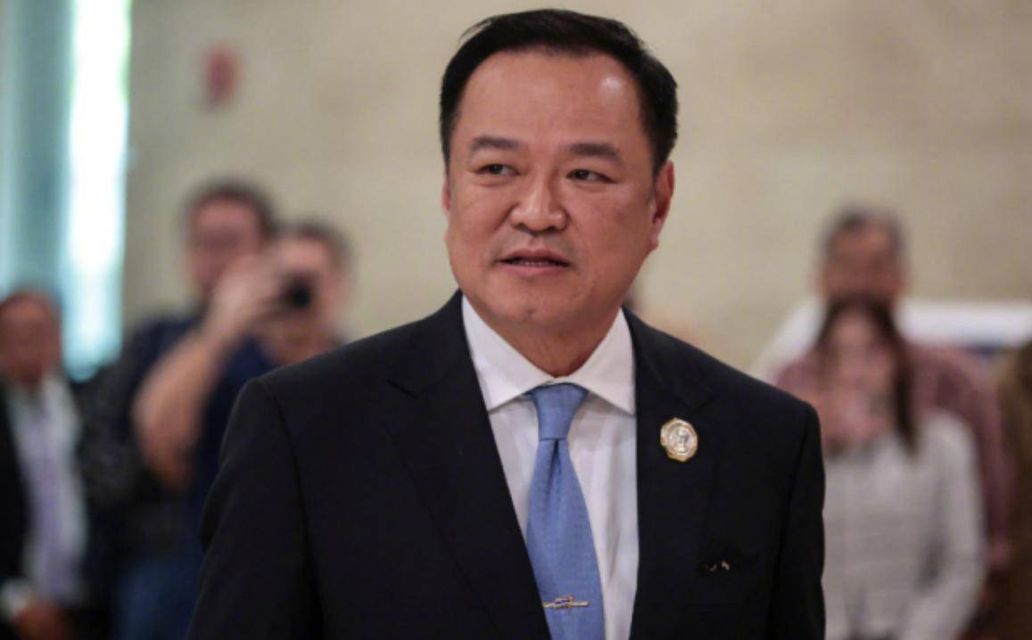 柬埔寨伤亡700人<strong></p>
<p>股票人</strong>，中企援建大桥被炸！泰国中械军大获全胜，大批导弹成战利品