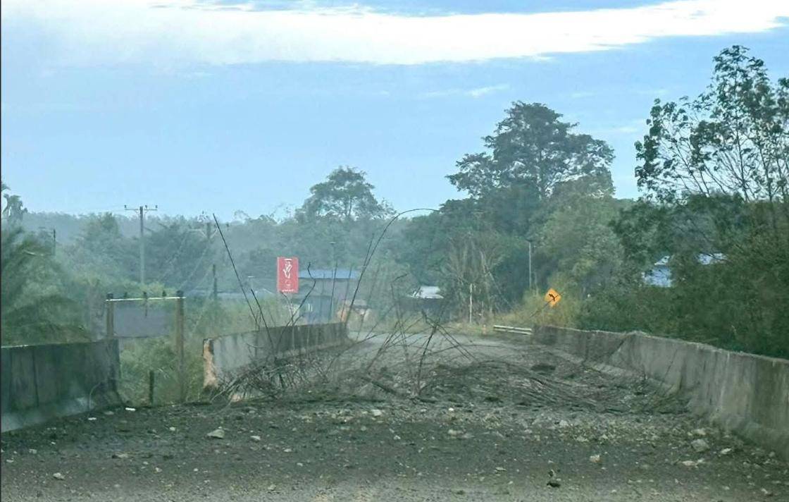 炸大桥<strong></p>
<p>奋达科技股票</strong>，炸赌场，F-16突防红旗12，泰国拒绝停火，跟特朗普唱反调