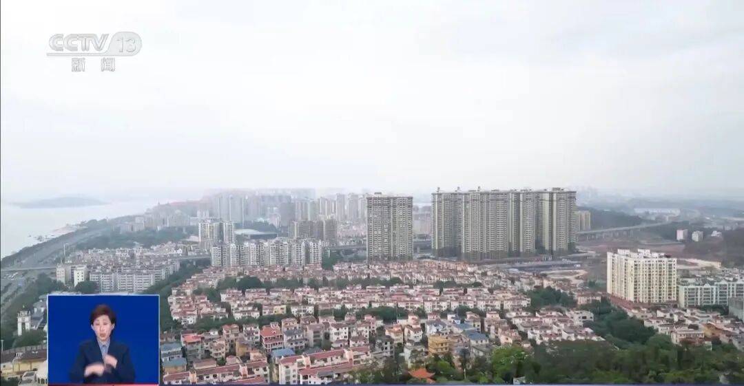 央视披露：男子在网吧厕所墙上看到“高薪日结5000-20000”广告<strong></p>
<p>中国长城股票</strong>，即将出境时被警方拦下