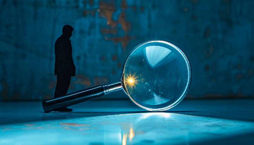 青岛市人大常委会原主任王文华卸任8年被查<strong></p>
<p>中国长城股票</strong>，曾与“种树市长”共事