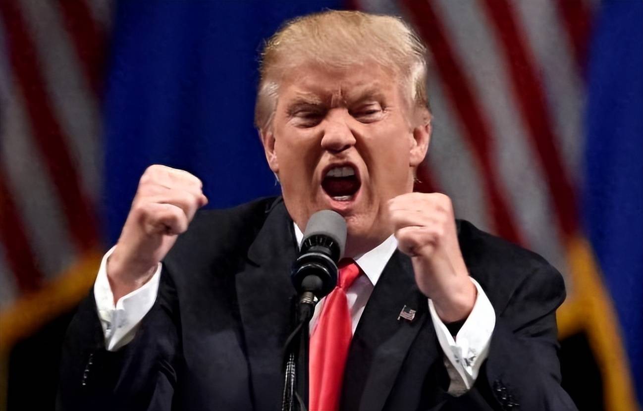 一百枚导弹从天而降<strong></p>
<p>汉得信息股票</strong>，美军发起斩首行动，特朗普一声令下，局势严峻