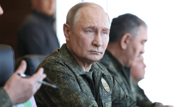 马杜罗等到了<strong></p>
<p>汉得信息股票</strong>，中俄突然出手！特朗普没想到，真被委内瑞拉送上被告席