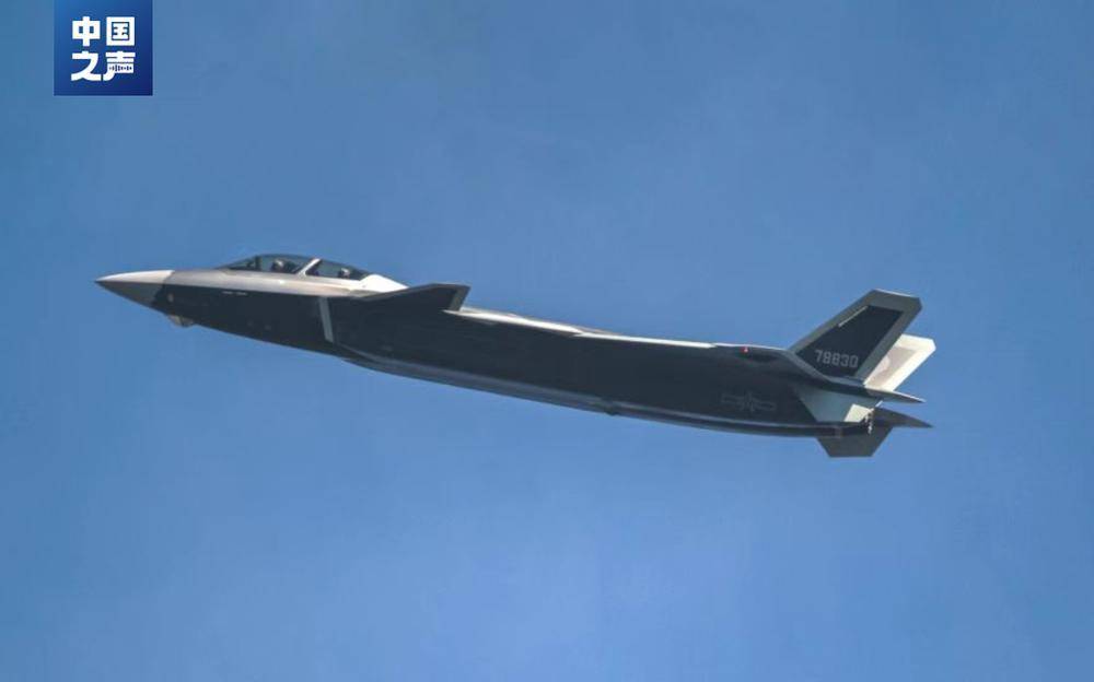 歼-20S官宣对地对海打击能力<strong></p>
<p>汉得信息股票</strong>，如何开启无人空战新模式？