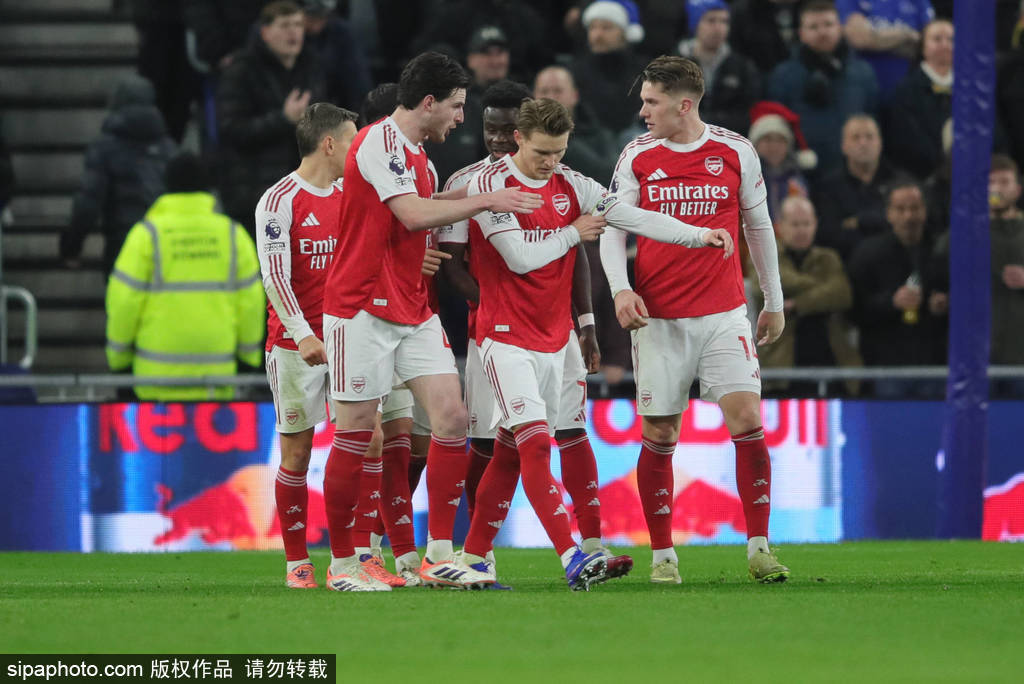 比赛日：阿森纳锁定圣诞冠军 姆巴佩破C罗皇马队史纪录