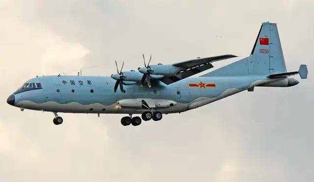 新款中型运输机运-30成功首飞<strong></p>
<p>汉得信息股票</strong>，网友：要搞AC-130那样的炮艇机？