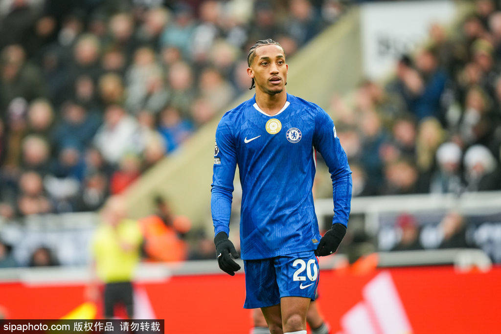 观战台：曼联恶战纽卡+切尔西火拼维拉 曼城冲八连胜