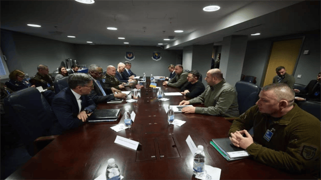 10马赫“王炸”上阵！乌克兰瞬间全境飘红<strong></p>
<p>金信诺股票</strong>，大停电长达24小时