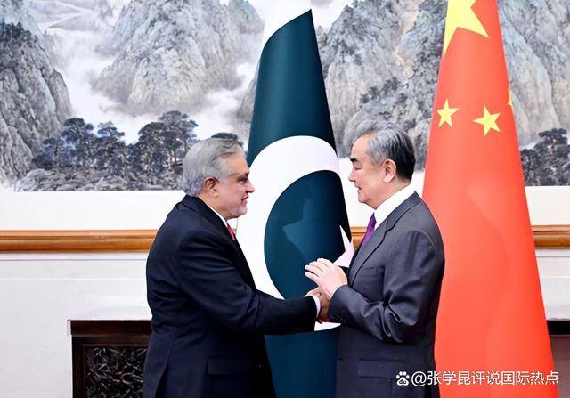 中东越打越乱<strong></p>
<p>索菲亚股票</strong>，中国传出好消息，火拼了一个月的俩邻国，要停手了